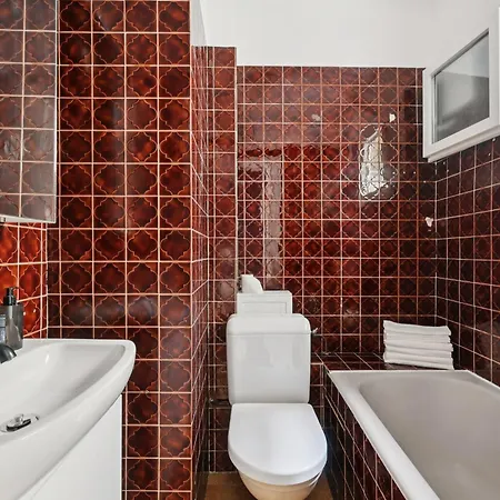 Eiffel Tower Apartment