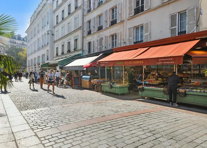 Eiffel Tower Apartment